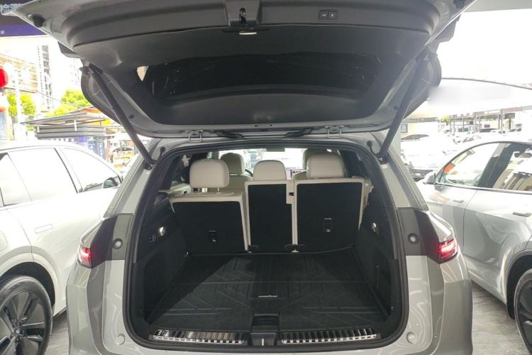 Used Li Auto L7 2023 Pro Model Trunk
