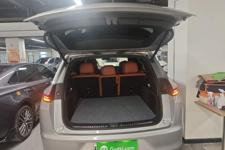 Used Li Auto L7 2023 Pro Model Trunk