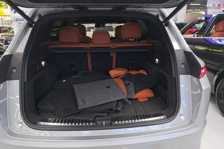 Used Li Auto L7 2023 Max model Trunk