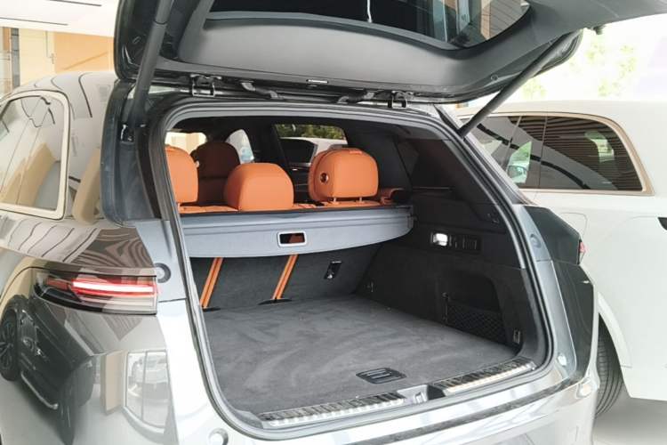 Used Li Auto L7 2023 Air model Trunk