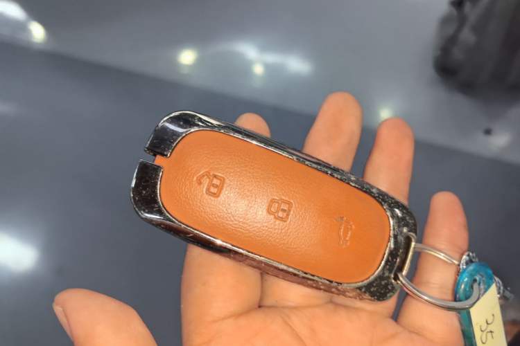 Used Li Auto L7 2023 Air model Vehicle Key