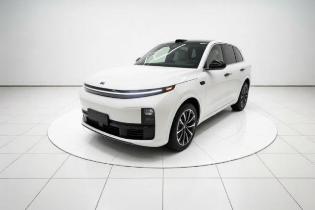 Ojetý Li Auto L7 2023 Max model
