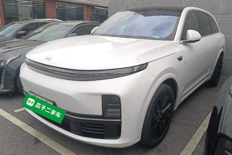 Used Li Auto L7 2023 Air model Guazi used car, China used car export, Used car for sale, Used Li Auto cars, Cheapest cars for sale