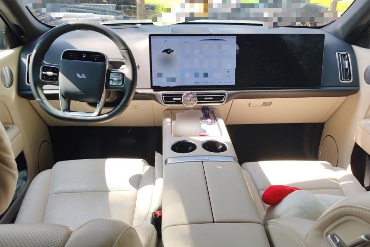 Used Li Auto L7 2023 Air model Center Console
