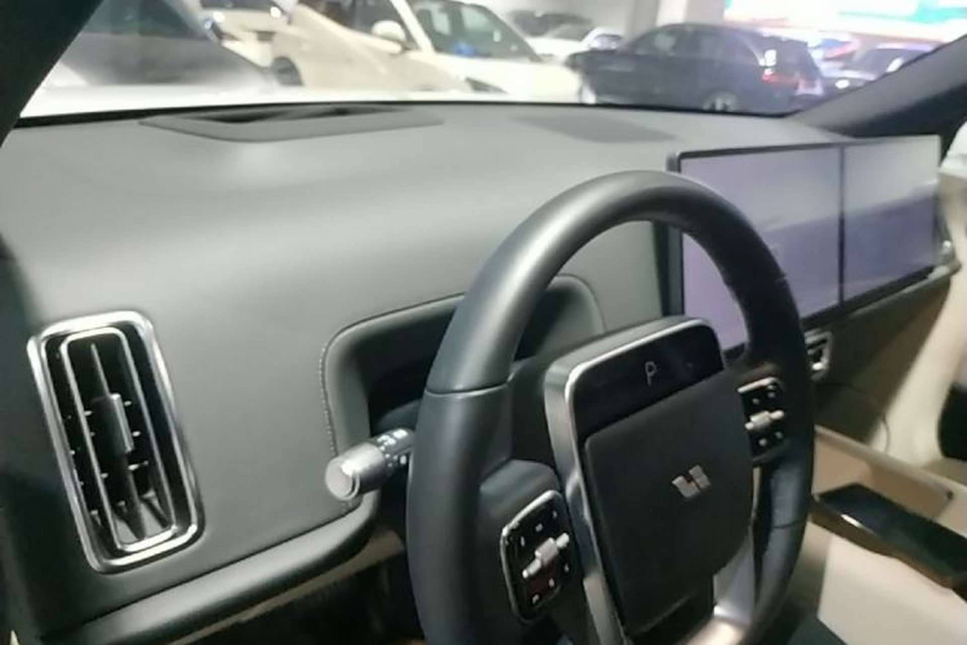 Used Li Auto L7 2023 Max model Center Console
