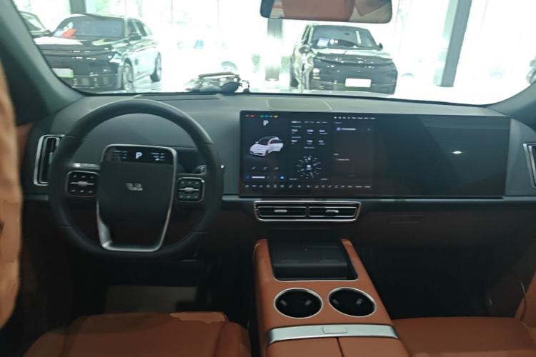 Used Li Auto L7 2023 Pro Model Center Console