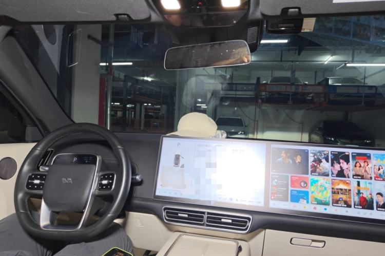 Used Li Auto L7 2023 Max model Center Console