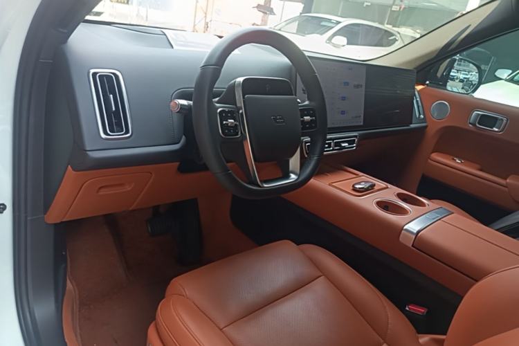 Used Li Auto L7 2023 Air model Center Console