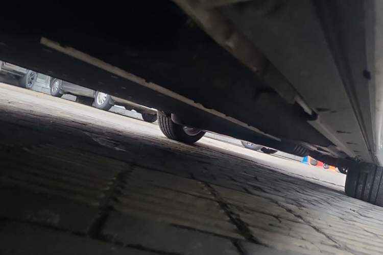 Used Li Auto L7 2023 Pro Model Chassis Front Left