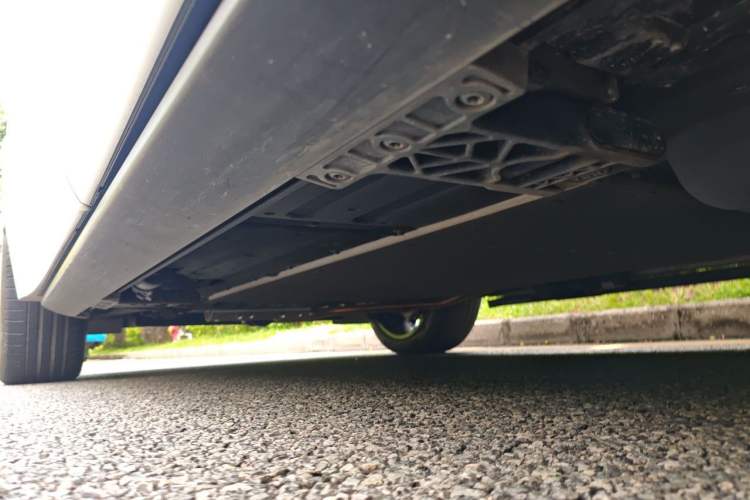 Used Li Auto L7 2023 Pro Model Chassis Front Left
