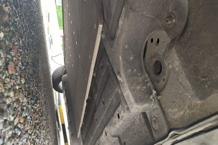 Used Li Auto L7 2023 Pro Model Chassis Front Left
