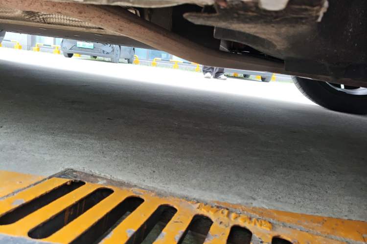 Used Li Auto L7 2023 Pro Model Chassis Front Right