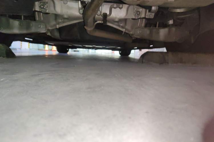 Used Li Auto L7 2023 Pro Model Chassis Rear