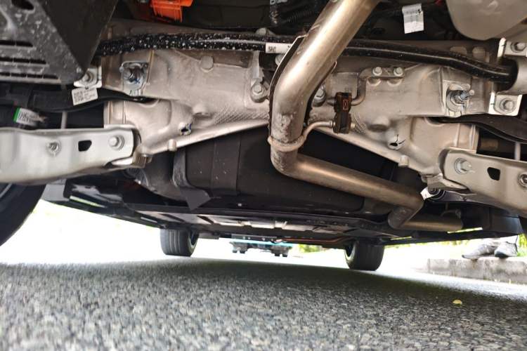 Used Li Auto L7 2023 Pro Model Chassis Rear