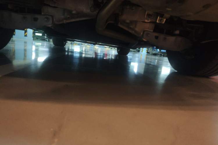 Used Li Auto L7 2023 Pro Model Chassis Rear