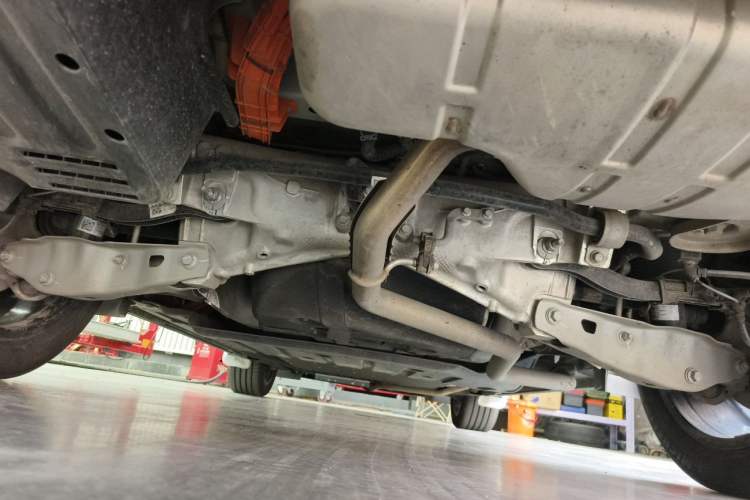 Used Li Auto L7 2023 Pro Model Chassis Rear