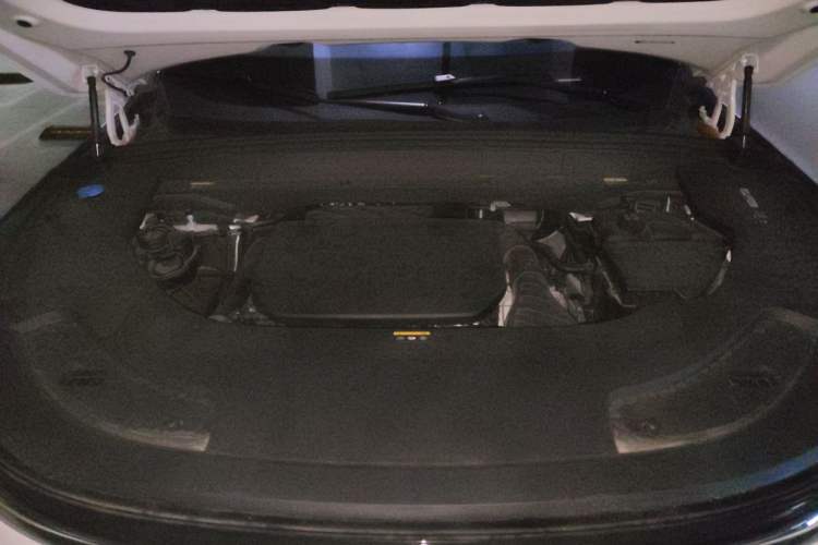 Used Li Auto L7 2023 Air model Engine Bay