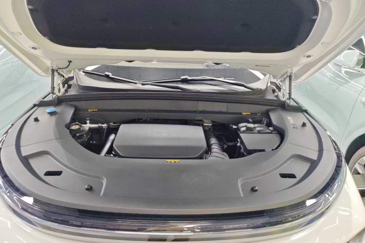 Used Li Auto L7 2023 Max model Engine Bay