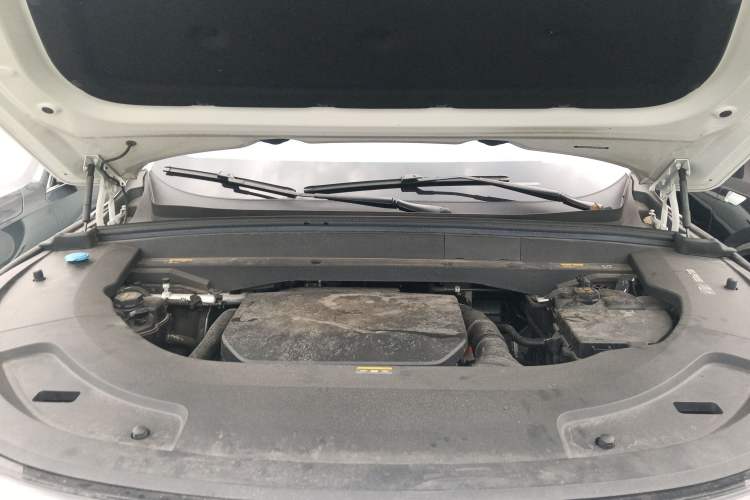 Used Li Auto L7 2023 Air model Engine Bay
