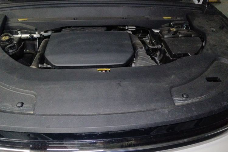 Used Li Auto L7 2023 Max model Engine Bay