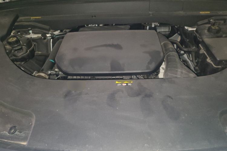 Used Li Auto L7 2023 Pro Model Engine Bay