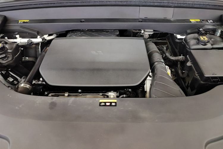 Used Li Auto L7 2023 Pro Model Engine Bay