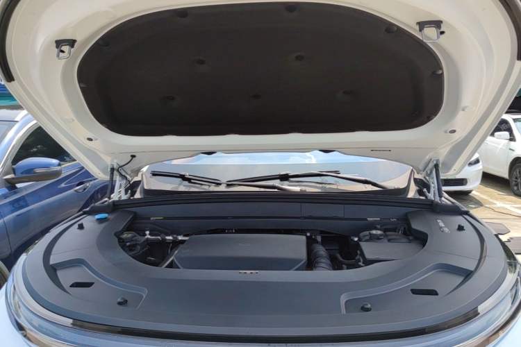 Used Li Auto L7 2023 Air model Engine Bay