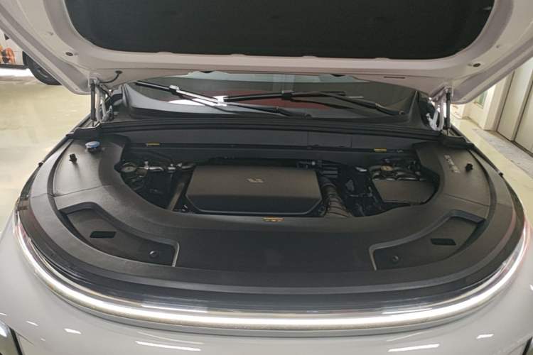 Used Li Auto L7 2023 Air model Engine Bay