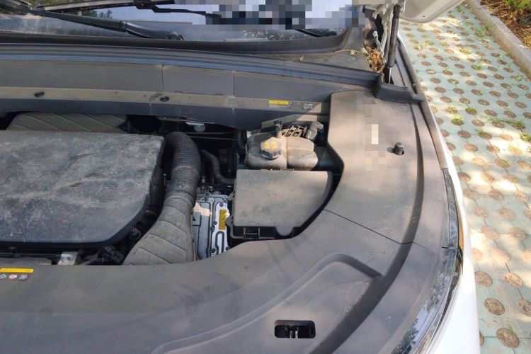Used Li Auto L7 2023 Air model Engine Bay Left