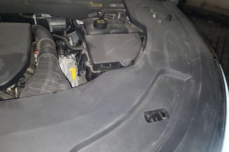Used Li Auto L7 2023 Pro Model Engine Bay Left