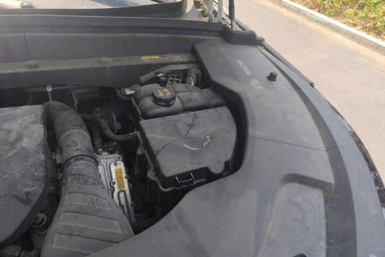Used Li Auto L7 2023 Air model Engine Bay Left