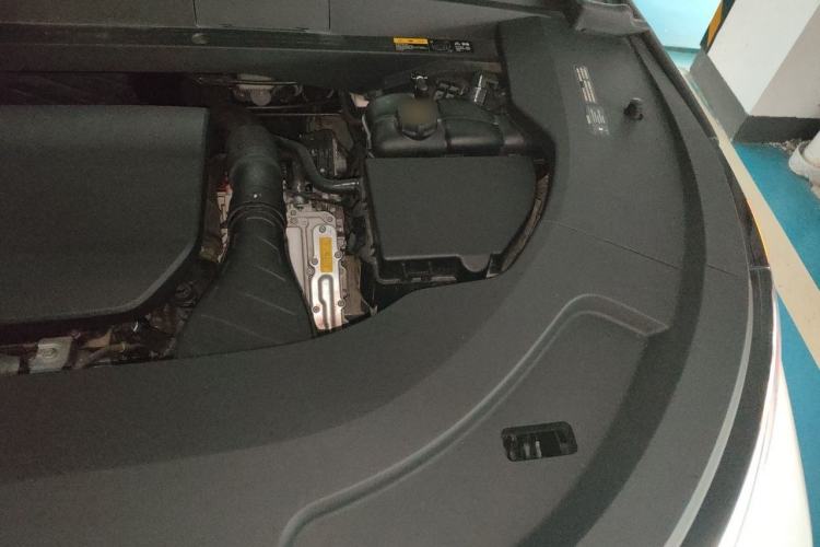 Used Li Auto L7 2023 Air model Engine Bay Left
