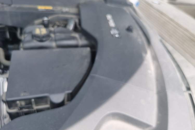 Used Li Auto L7 2023 Pro Model Engine Bay Left