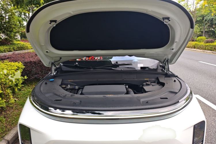 Used Li Auto L7 2023 Pro Model Engine Bay