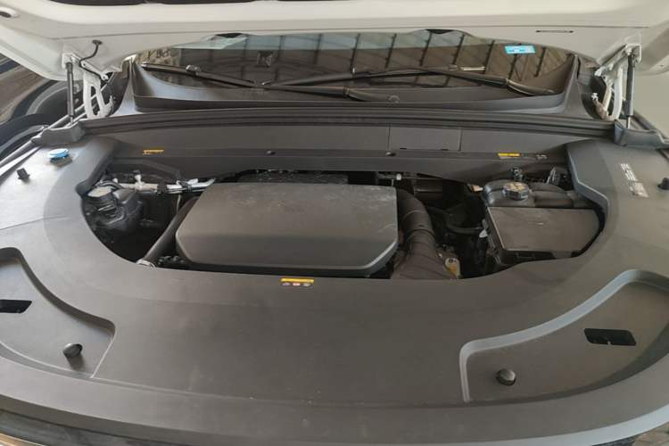Used Li Auto L7 2023 Air model Engine Bay