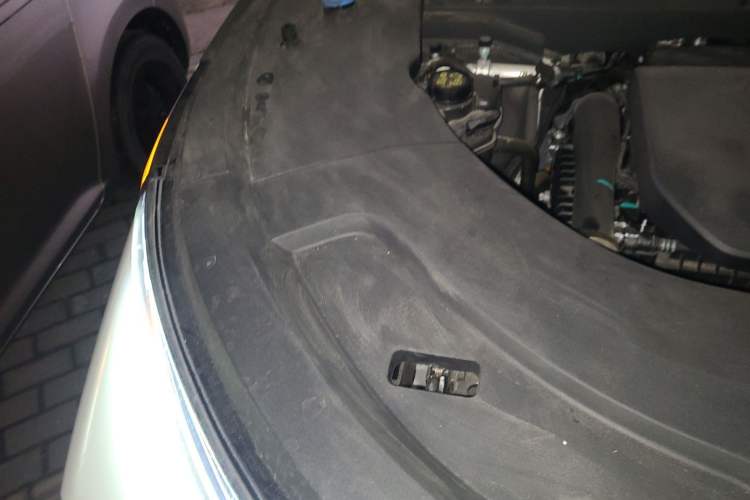 Used Li Auto L7 2023 Pro Model Engine Bay Right