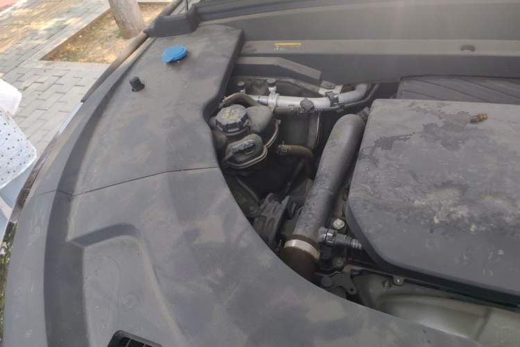 Used Li Auto L7 2023 Air model Engine Bay Right