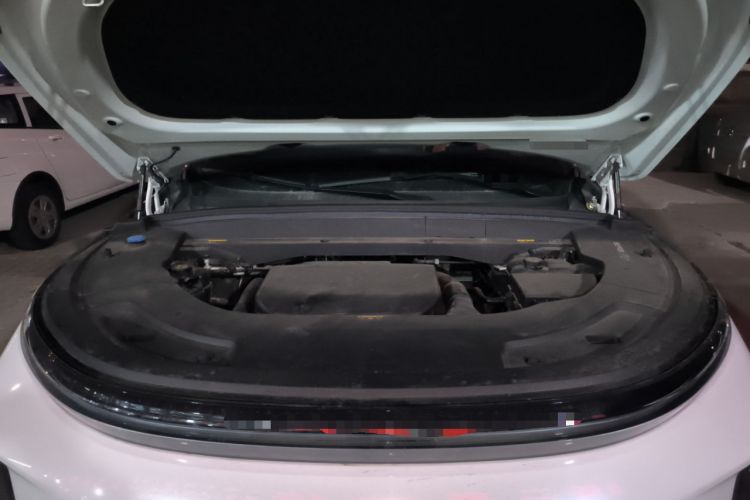 Used Li Auto L7 2023 Pro Model Engine Bay
