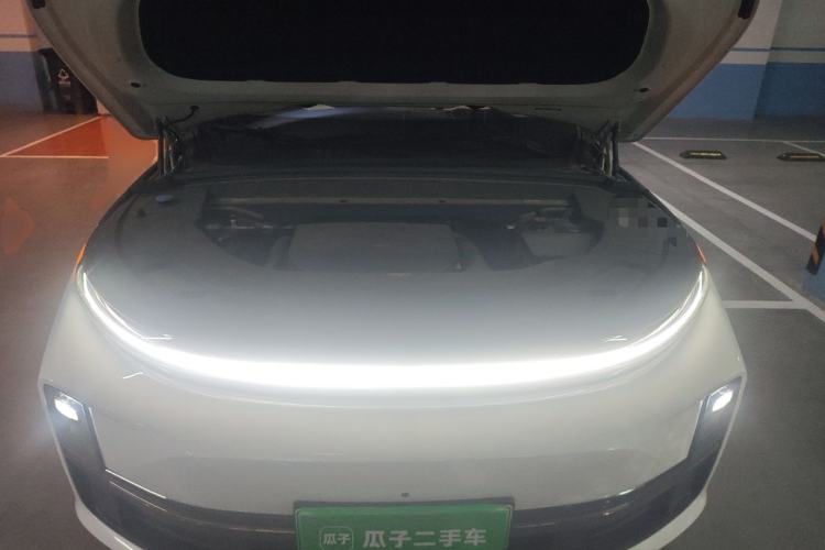 Used Li Auto L7 2023 Pro Model Engine Bay