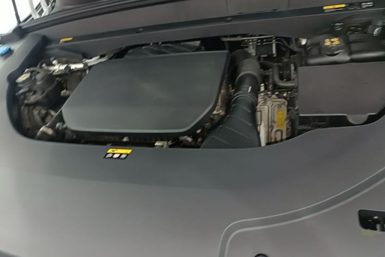 Used Li Auto L7 2023 Pro Model Engine Bay
