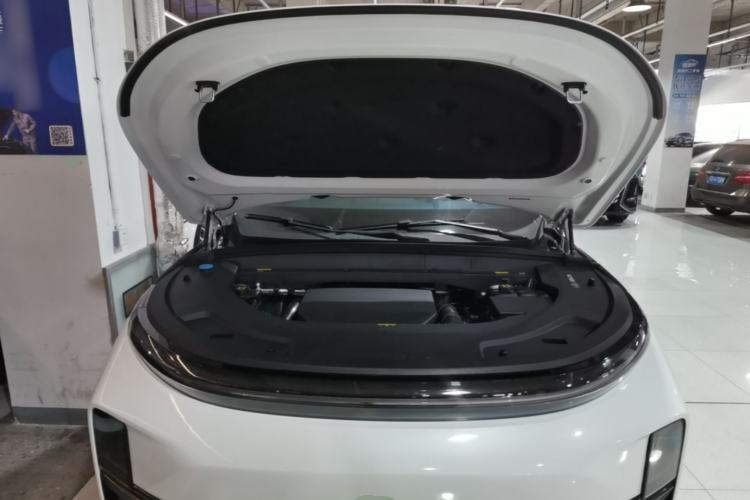 Used Li Auto L7 2023 Max model Engine Bay