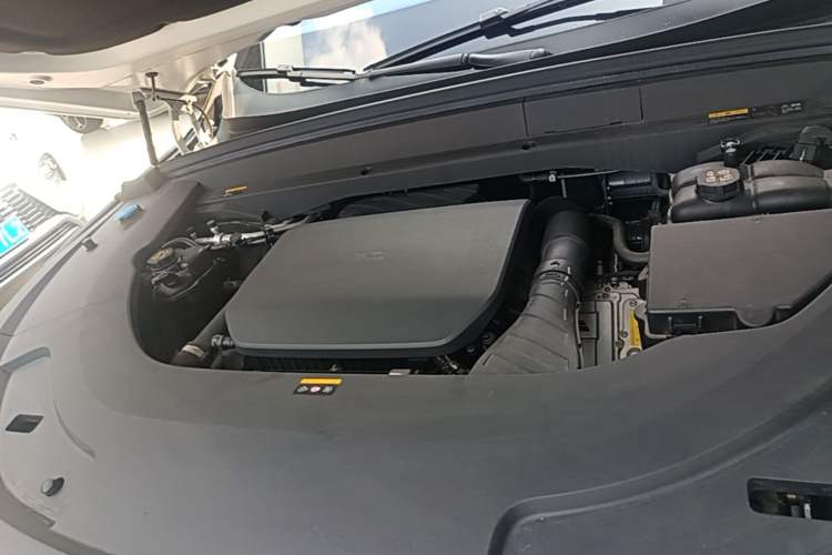 Used Li Auto L7 2023 Air model Engine Bay