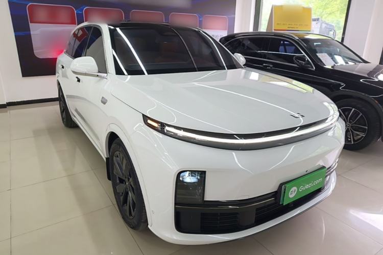 Used Li Auto L7 2023 Pro Model Exterior 1