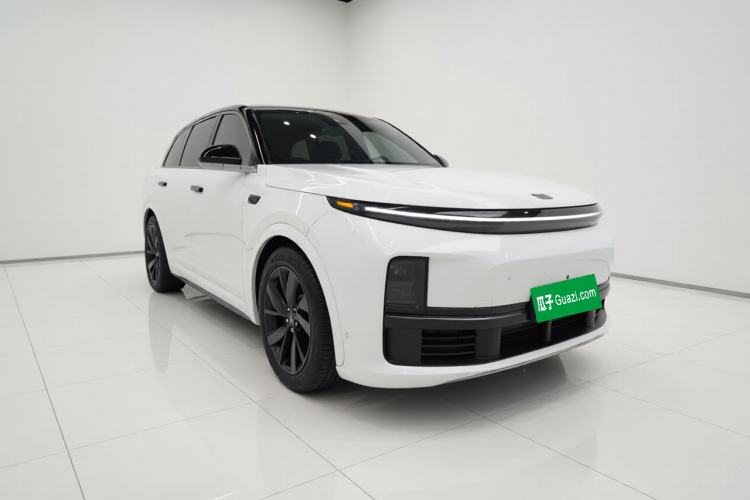 Used Li Auto L7 2023 Pro Model Exterior 2