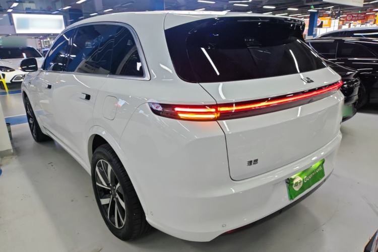 Used Li Auto L7 2023 Pro Model Exterior 2
