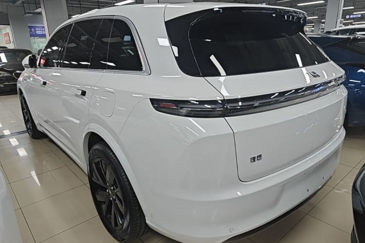 Used Li Auto L7 2023 Air model Exterior 2