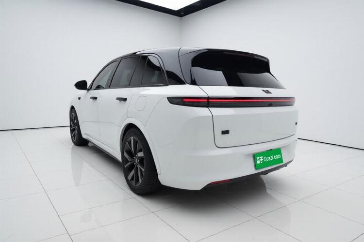 Used Li Auto L7 2023 Pro Model Exterior 3
