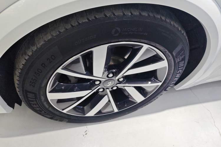 Used Li Auto L7 2023 Max model Exterior 4
