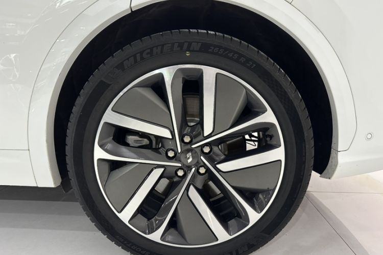 Used Li Auto L7 2023 Max model Exterior 4