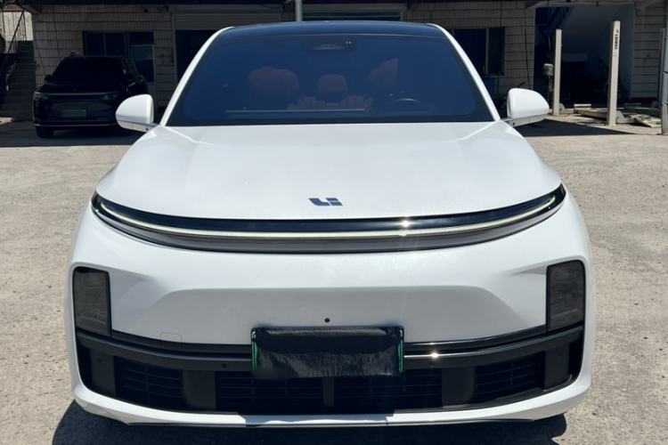 Used Li Auto L7 2023 Pro Model Exterior 5